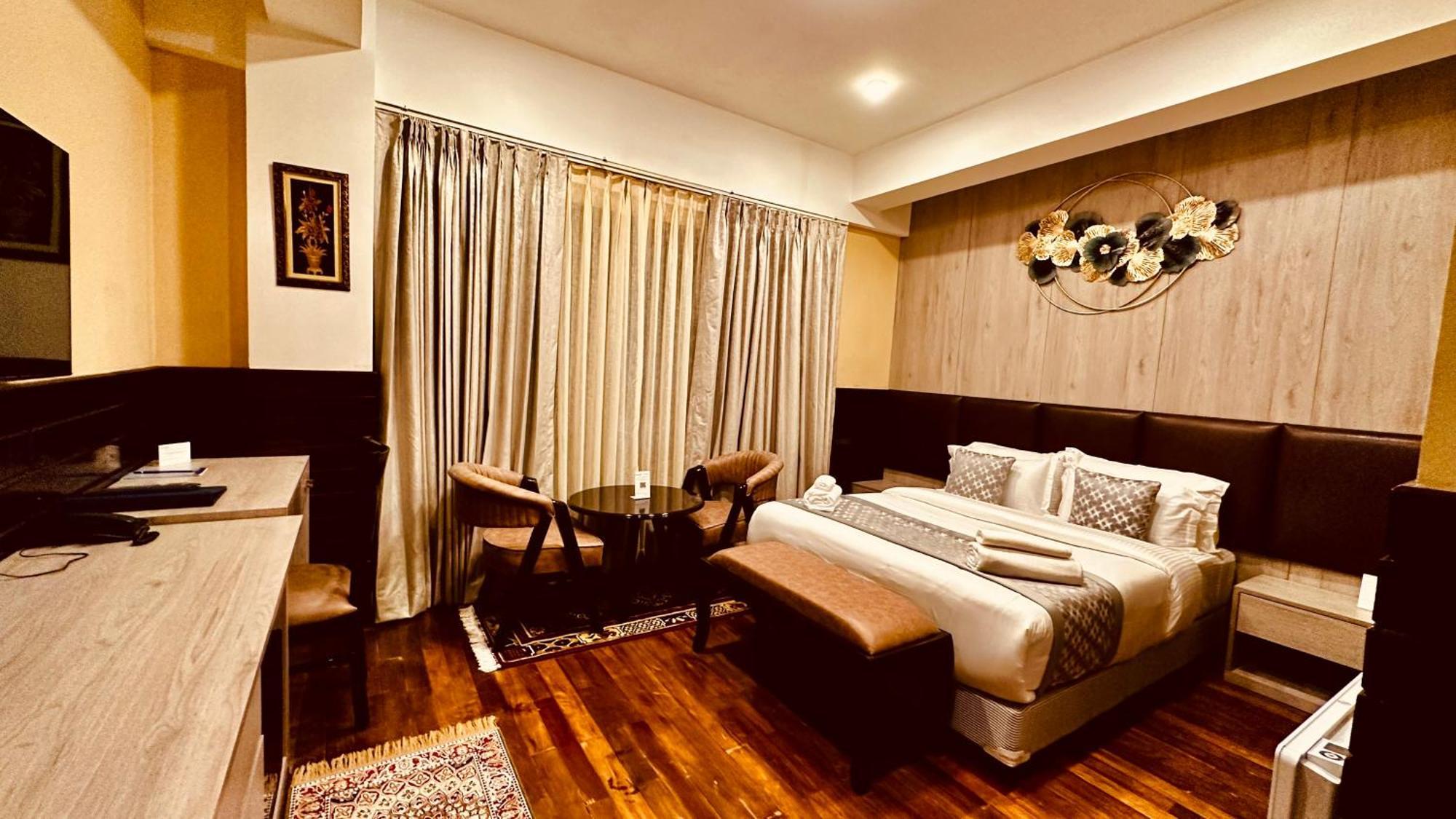 Silver Cloud Hotel Paro Eksteriør billede